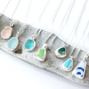 amandaponvertdesigns_scroll
